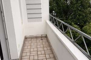 Wohnen mit Charakter: Saniertes Altbau-Apartment in Düsseldorf-Rath – Am Gatherhof 5, 40721 Rath, Düsseldorf – Vorschaubild 6