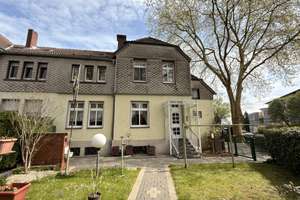 Charmantes Reihenendhaus mit 3,5 Zimmern im Dortmunder Nordosten – Die vollständige Adresse der Immobilie erhältst du vom Anbieter., 44328 Alt-Scharnhorst, Dortmund – Vorschaubild 1