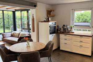 Modern sanierte 4-Zimmer-Wohnung in absoluter Traumlage von Pfaffenweiler – Die vollständige Adresse der Immobilie erhältst du vom Anbieter., 79292 Pfaffenweiler – Vorschaubild 5
