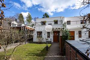 Property thumbnail 1