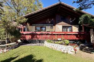 URIGES REFUGIUM MIT LANDHAUS-CHARME