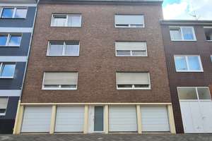 MG-Rheydt gepflegte schöne helle 2ZKDB,  4. OG großer Südbalkon, ruhige Lage