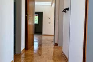 teilrenovierte 3,5-Zimmer Wohnung mit Aufzug & Balkon (Süden) in Höntrop – Einsteinweg 19, 44869 Höntrop, Bochum – Vorschaubild 12