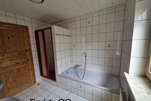 Schönes 3-Familienhaus in Schwenningen/Heuberg
 – Die vollständige Adresse der Immobilie erhältst du vom Anbieter., 72477 Schwenningen – Vorschaubild 17