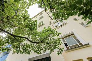 Sonnige Dachgeschoss-Gründerzeit-Wohnung: 1 Zimmer in Charlottenburg *City West*  PROVISIONSFREI – Marie-Elisabeth-Lüders-Str. 9a, 10585 Charlottenburg, Berlin – Vorschaubild 3