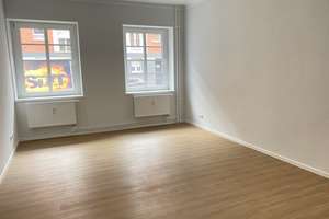 Hochparterre: ab sofort 4-Zimmer-Apartment, Körnerpark in der Nähe – Die vollständige Adresse der Immobilie erhältst du vom Anbieter., 12051 Neukölln (Ortsteil), Berlin – Vorschaubild 2