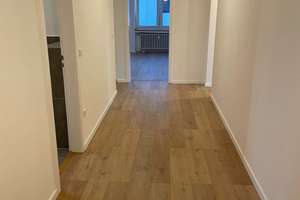 2023 Kernsanierte Dachgeschosswohnung mit vier Zimmern in Düsseldorf – Zeppelinstraße 24, 40231 Eller, Düsseldorf – Vorschaubild 12