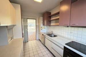Großzügige 4-Zimmer-Wohnung mit Schwimmbadanteil, 2 Garagen und Zugang zum Gemeinschaftsgarten – Die vollständige Adresse der Immobilie erhältst du vom Anbieter., 90427 Großgründlach, Nürnberg – Vorschaubild 13