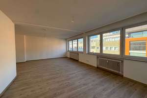 Renovierte und hoch gelegene 3-ZBK im Herzen von Koblenz – urbanes Wohnen in zentraler Bestlage – Die vollständige Adresse der Immobilie erhältst du vom Anbieter., 56068 Altstadt, Koblenz – Vorschaubild 3