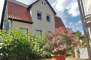 Landhausstil der 30er Jahre für viel Raumbedarf