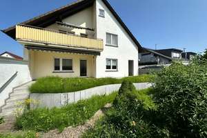 GEMÜTLICHES Wohlfühl-Zuhause mit großem PLATZangebot in RUHIGER Lage in Liedolsh./Dett. – Die vollständige Adresse der Immobilie erhältst du vom Anbieter., 76706 Dettenheim – Vorschaubild 1