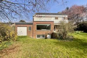 Klassisches Einfamilienhaus mit schönen Garten im alten Lippstädter Süden – Die vollständige Adresse der Immobilie erhältst du vom Anbieter., 59557 Lippstadt – Vorschaubild 2