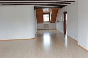 Schöne Dachgeschosswohnung mit Balkon, Kellerabteil und Stellplatz in begehrter Lage - Lengfeld  – Die vollständige Adresse der Immobilie erhältst du vom Anbieter., 97076 Lengfeld, Würzburg – Vorschaubild 10