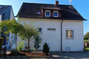 Freistehendes, modernisiertes 5-Zimmer-Haus inkl. Einbauküche in 74182, Obersulm-Willsbach – Die vollständige Adresse der Immobilie erhältst du vom Anbieter., 74182 Obersulm – Vorschaubild 1