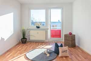 Bezugsfertige 3-Raum-Wohnung nahe Parkanlage – Parkstr. 48b, 9120 Chemnitz – Vorschaubild 2