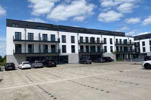Modernes, Lichtdurchflutetes 4 Zi.-Penthouse mit riesiger Dachterrasse, EBK in Wob-Wendschott! – Alte Schulstr. 31, 38448 Wendschott, Wolfsburg – Vorschaubild 2
