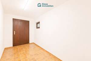 Familienhaus mit Garten und viel Privatsphäre – Die vollständige Adresse der Immobilie erhältst du vom Anbieter., 70569 Dachswald, Stuttgart – Vorschaubild 25