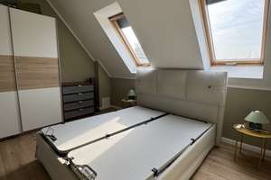 Ruhiges Dachgeschoss-Refugium mit Sonnenterrasse – Muskauer Str. 44, 10997 Kreuzberg, Berlin – Vorschaubild 8
