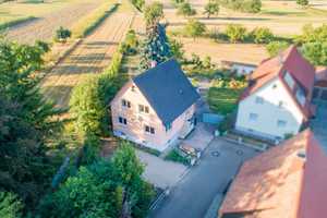 Attraktives 5-Zimmer-Einfamilienhaus mit Option auf zusätzliches Grundstück in Offenburg-Zunsweier – Ortenaukreis – Vorschaubild 1