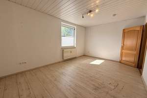 Bezugsfreie Erdgeschosswohnung in Linswege mit 4 Garagen – Die vollständige Adresse der Immobilie erhältst du vom Anbieter., 26655 Westerstede – Vorschaubild 10