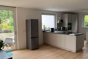 Wohnen im grünen Stadtteil Münchens mit Balkon/Terrasse – Oppenrieder Straße 22, 81477 Obersendling, München – Vorschaubild 17