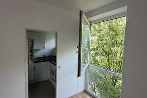 Erste Lage zur Spree, Balkon, hell, ruhig, zentral und grün – Galvanistr. 14, 10587 Charlottenburg, Berlin – Vorschaubild 4