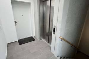 München-Pendler aufgepasst! Erstbezug: 4-Zimmer-Penthouse inkl. EBK  Whg. 28 – Zugspitzstraße 5 a, 86163 Hochzoll-Nord, Augsburg – Vorschaubild 11