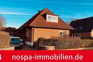 Einfamilienhaus mit Garage und großem Garten – Die vollständige Adresse der Immobilie erhältst du vom Anbieter., 25938 Wrixum – Vorschaubild 1