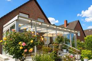 Zweifamilienhaus mit Wintergarten, Doppelcarport  – auch als Einfamilienhaus nutzbar – Die vollständige Adresse der Immobilie erhältst du vom Anbieter., 21035 Bergedorf (Ortsteil), Hamburg – Vorschaubild 5