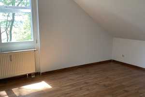 Helle 2-Zimmer-DG-Wohnung mit Balkon und Einbauküche in München-Riem – München – Vorschaubild 5