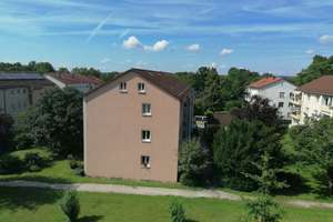 Helle 3-Zimmer Wohnung mit Balkon in Stuttgart-Degerloch – Die vollständige Adresse der Immobilie erhältst du vom Anbieter., 70597 Degerloch (Ortsteil), Stuttgart – Vorschaubild 1