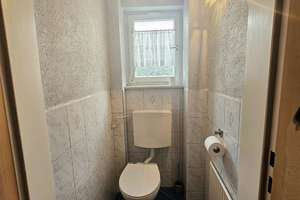 **Freist. Wohnhaus mit zwei integr. Wohnungen, auf  sonnigem Grund** Preis VB** – Die vollständige Adresse der Immobilie erhältst du vom Anbieter., 73450 Neresheim – Vorschaubild 15