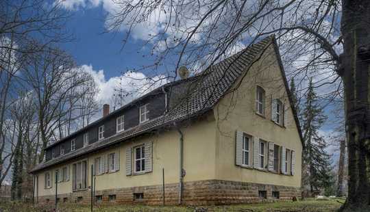 Bild von Kulturdenkmal Ensemble. 4 MFHs. Insgesamt 24 Wohnungen. Mietsteigerungs- und AFA-Potenzial