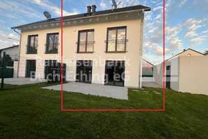 ANSPRUCHSVOLLE DOPPELHAUSHÄLFTE (2) MIT HOCHWERTIGER AUSSTATTUNG – Landshut (Kreis) – Vorschaubild 1