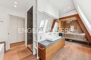 Altbau trifft zeitgenössische Eleganz – Penthouse-Maisonette mit Domblick, Sauna, Lift & Außenflä... – Die vollständige Adresse der Immobilie erhältst du vom Anbieter., 50670 Neustadt/Nord, Köln – Vorschaubild 3
