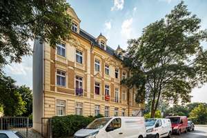 Heimwerker aufgepasst: 3-Zimmer-Dachgeschosswohnung mit Gestaltungspotenzial zu vermieten!