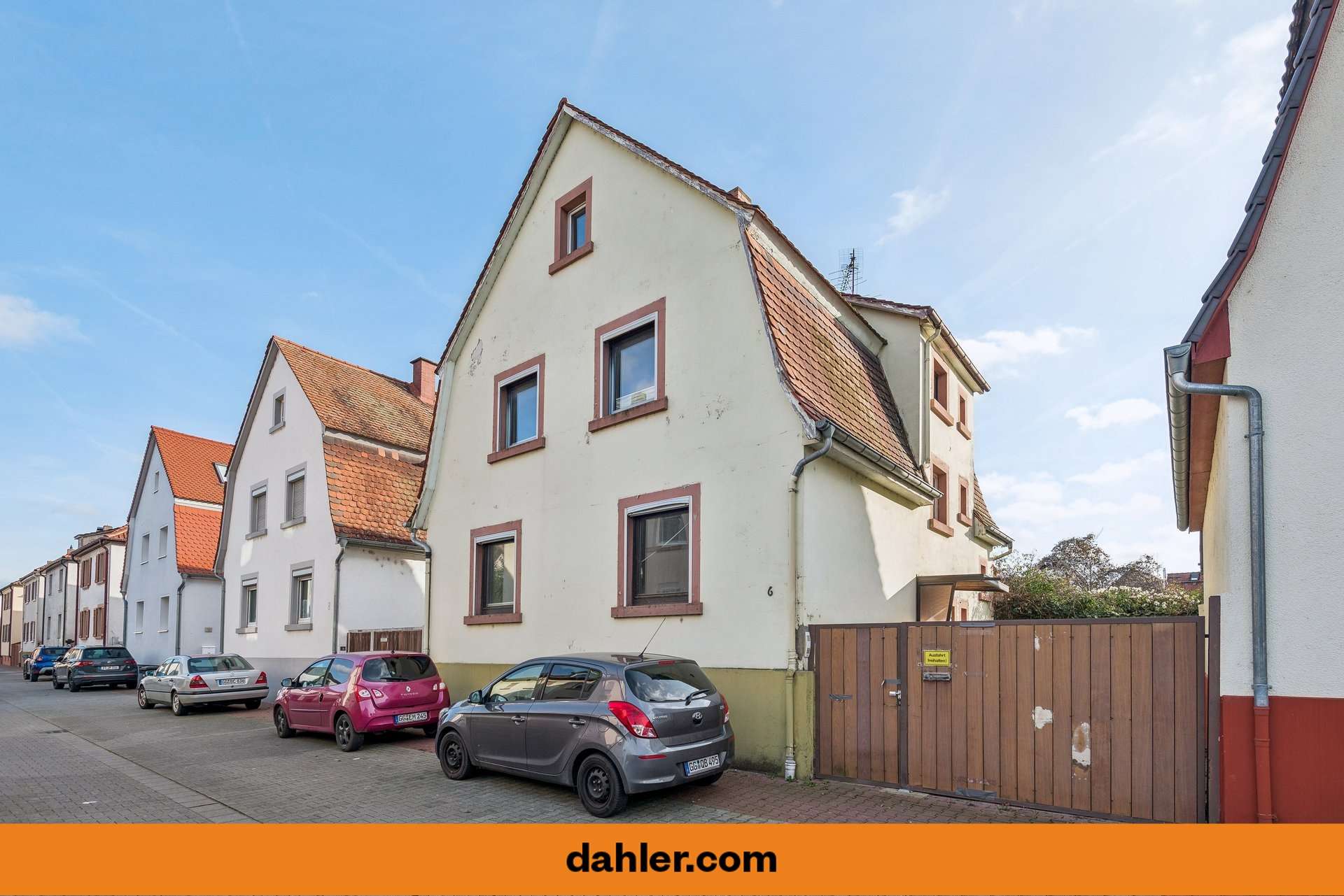 Ihr kleines Paradies – Sanierungsbedürftiges Mehrfamilienhaus, Groß Gerau Kreis – Bild 1