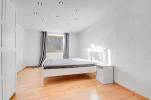 Exklusives Anwesen: Modernes Zweifamilienhaus in Alleinlage auf 2.471 m² Grundstück – Die vollständige Adresse der Immobilie erhältst du vom Anbieter., 95659 Arzberg – Vorschaubild 24