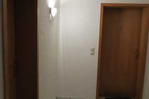 Freistehendes Dreifamilienhaus in bevorzugter Lage m. 246 QM Wl, 4 Garagen,3 Stellpl. Neue Heizungen – Bad Kreuznach (Kreis) – Vorschaubild 7