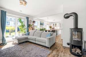 Energieeffizientes Kapitänshaus mit Dachterrasse in ruhiger Lage von Laboe – Die vollständige Adresse der Immobilie erhältst du vom Anbieter., 24235 Laboe – Vorschaubild 12