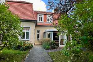 Hochwertig. Modern. Tadellos – Familienhaus im Herzen von Klotzsche - bezugsfertig / Designer EBK – Dresden – Vorschaubild 1