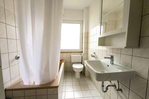 2 Zimmer Wohnung im beliebten Kreuzviertel - Zweitbezug nach Modernisierung mit Südbalkon – 44137 Westfalenhalle, Dortmund – Vorschaubild 13