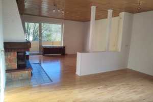 Schöne 3-Zimmer-Wohnung mit EBK in Wuppertal – Else-Lasker-Schüler-Straße 18, 42107 Wuppertal – Vorschaubild 1