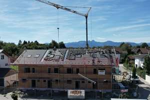 - RESERVIERT - NEUBAU-Reihenmittelhaus mit sehr guter Ausstattung in Großkarolinenfeld! – Die vollständige Adresse der Immobilie erhältst du vom Anbieter., 83109 Großkarolinenfeld – Vorschaubild 2