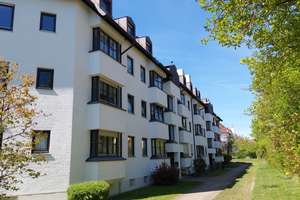 2-Zimmer Wohnung mit Terrasse und kleinem Garten in Augsburg-Haunstetten