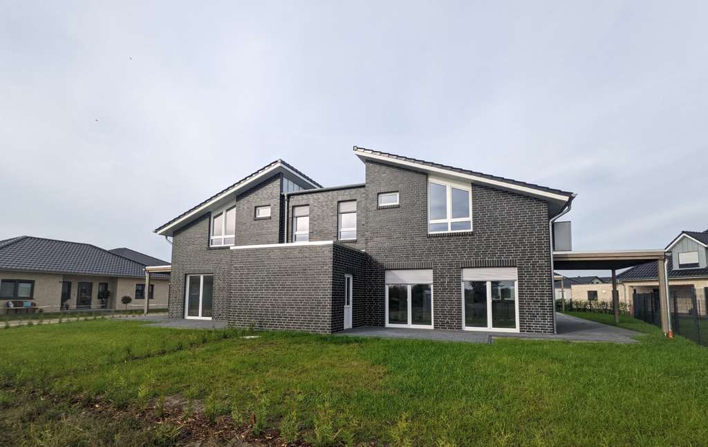 Immobilie in Herzlake - 115qm DHH Herzlake am See | Bieter ab 295k | Rendite größer 5% - Bild 0