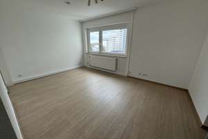 Helle, renovierte und teilsanierte 1-Zimmer-Wohnung mit Miniküche in Frankfurt-Oberrad zu vermieten