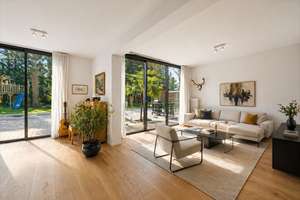 ERSTKLASSIGES 6 ZI.–EINFAMILIENHAUS - 750 qm Grundstück mit Pool - nahe Schlachtensee – Die vollständige Adresse der Immobilie erhältst du vom Anbieter., 14129 Zehlendorf, Berlin – Vorschaubild 2