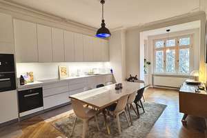 Altbau-Ikone mit Lift, Balkon, Stuck & High-End-Design - Friedrichshain Bestlage – Die vollständige Adresse der Immobilie erhältst du vom Anbieter., 10243 Friedrichshain, Berlin – Vorschaubild 7