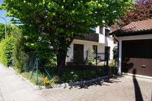 Exklusive Erdgeschosswohnung mit großem, uneinsehbarem Garten im Osten von München / Berg am Laim – Die vollständige Adresse der Immobilie erhältst du vom Anbieter., 81825 Berg am Laim Ost, München – Vorschaubild 3